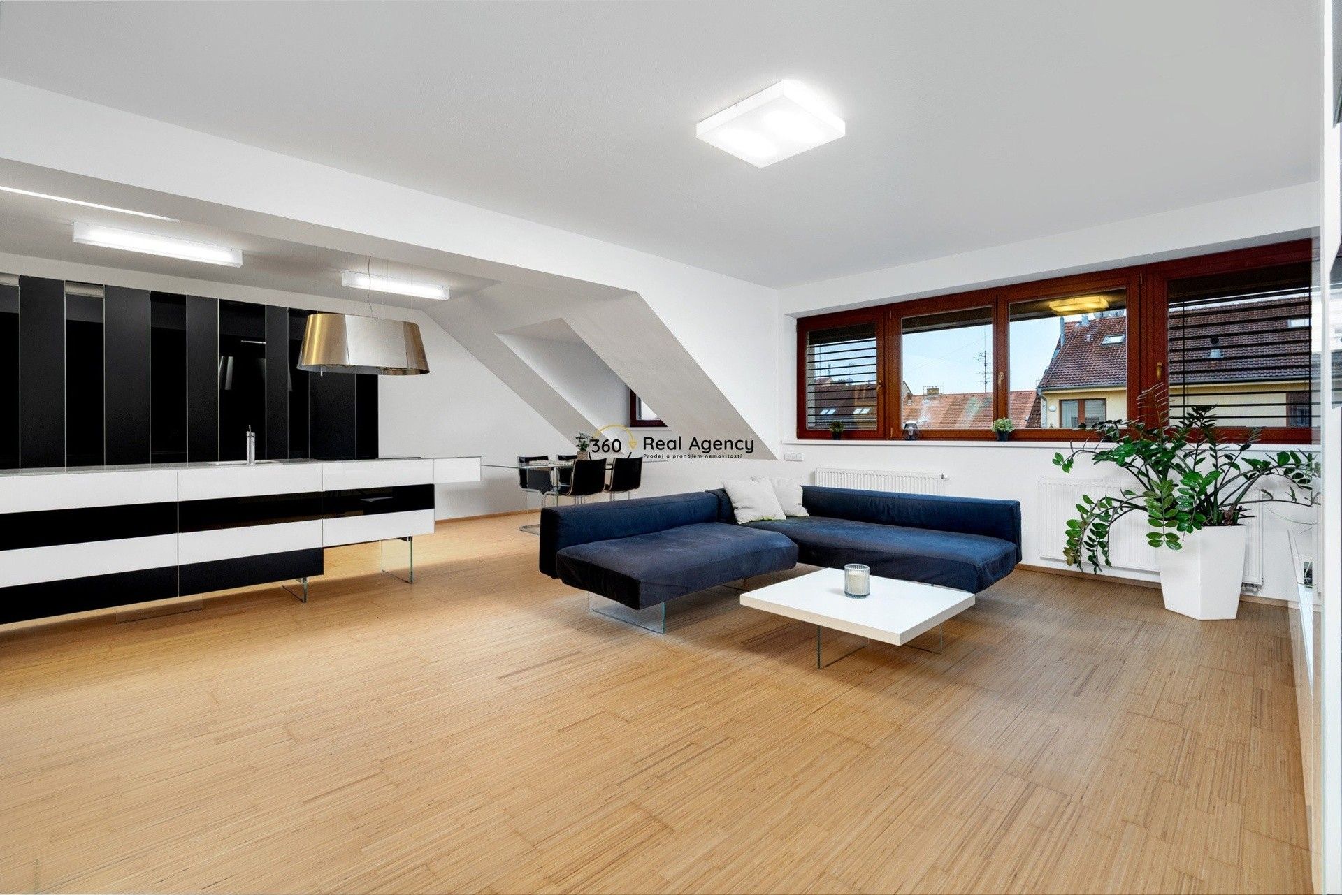 4+kk, Skuherského 2760, České Budějovice, 99 m²