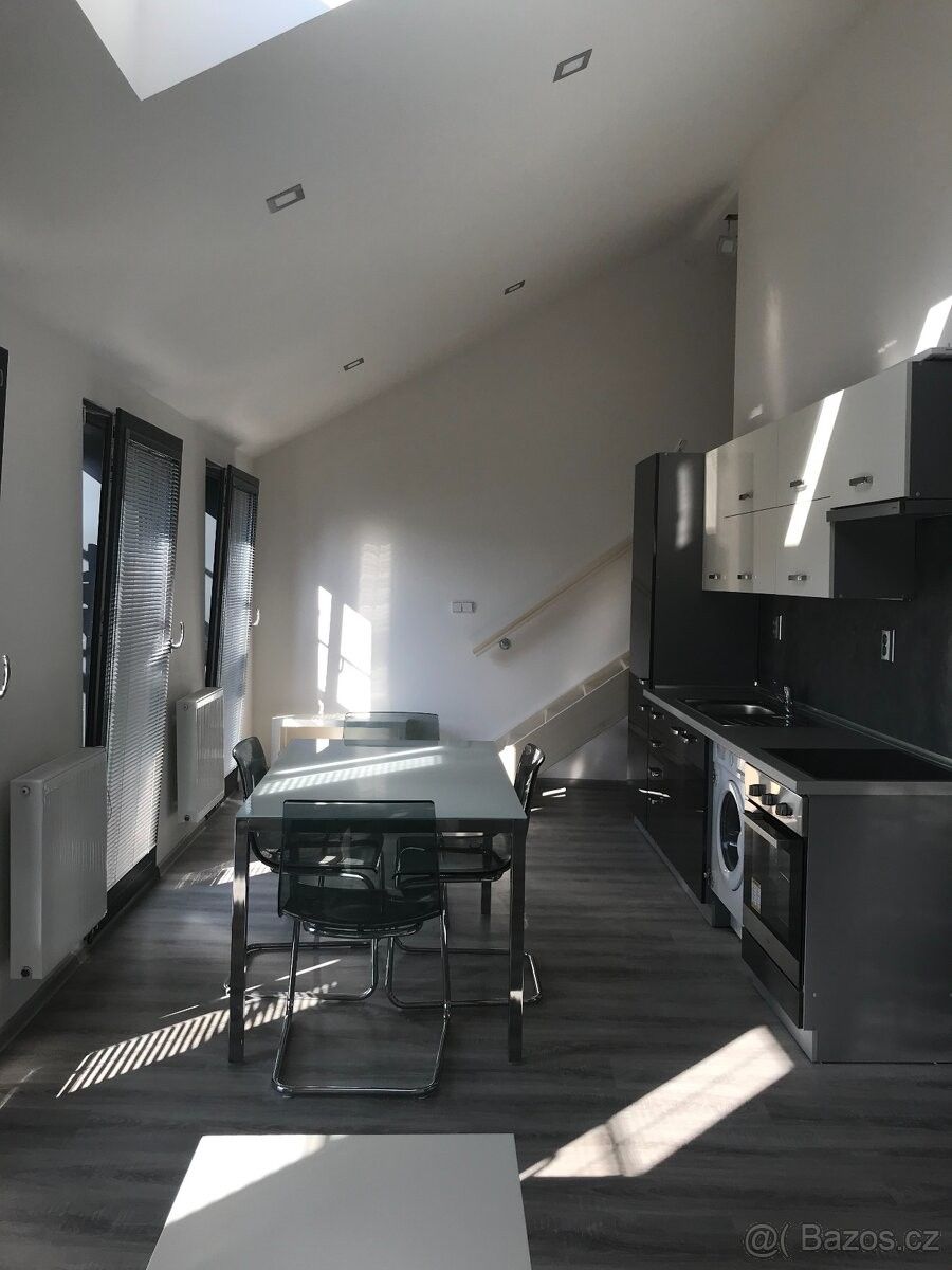 Pronájem byt - Vrchlabí, 543 01