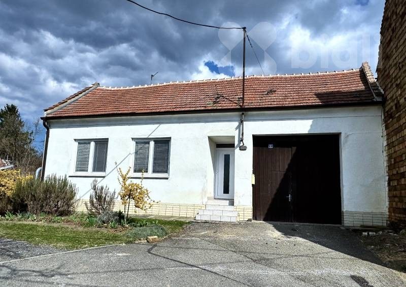 Rodinné domy, Strážovice, 85 m² - 1
