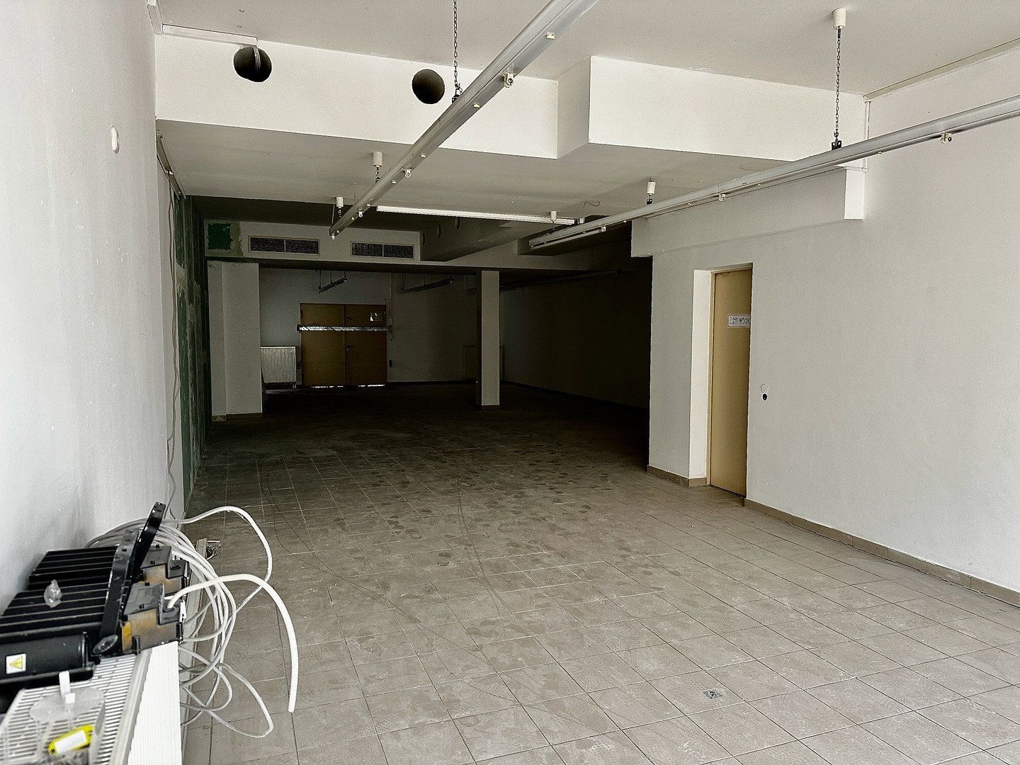 Obchodní prostory, Burgstr. 44 Leverkusen Rheindorf Nordrhein-Westfalen 51371, 135 m² - 2