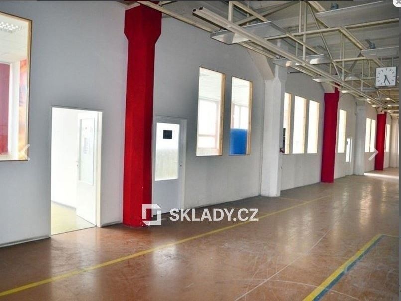 Pronájem sklad - Hrušovany u Brna, 350 m²