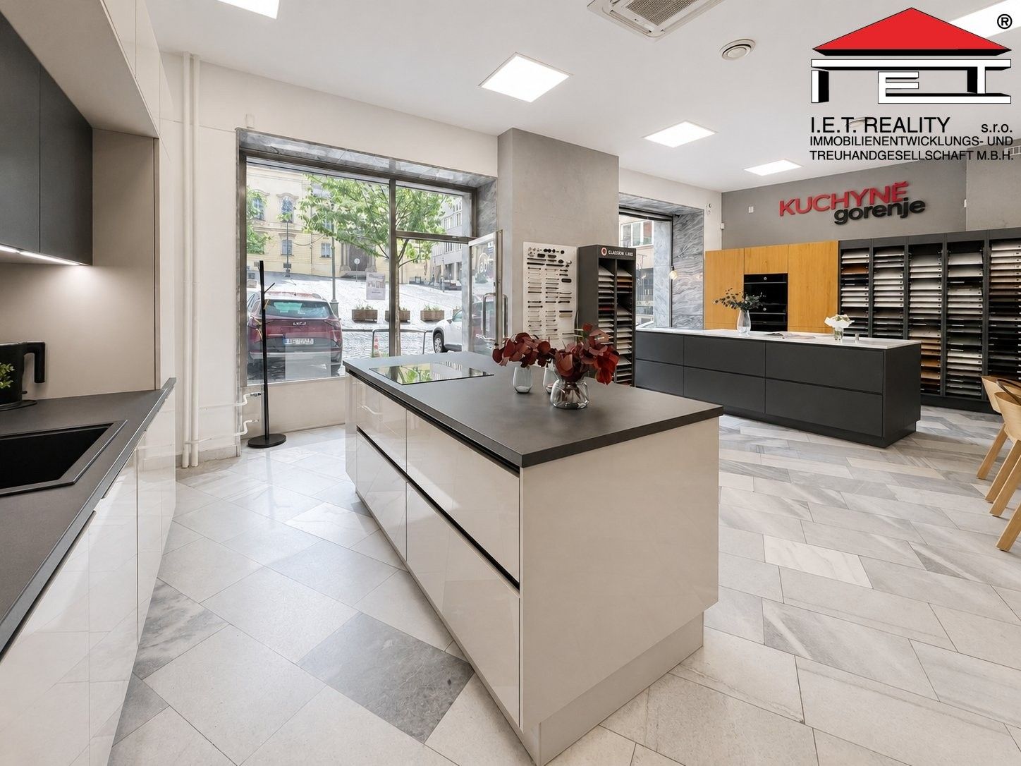 Obchodní prostory · 109 m² · Dominikánské náměstí, Brno - 3