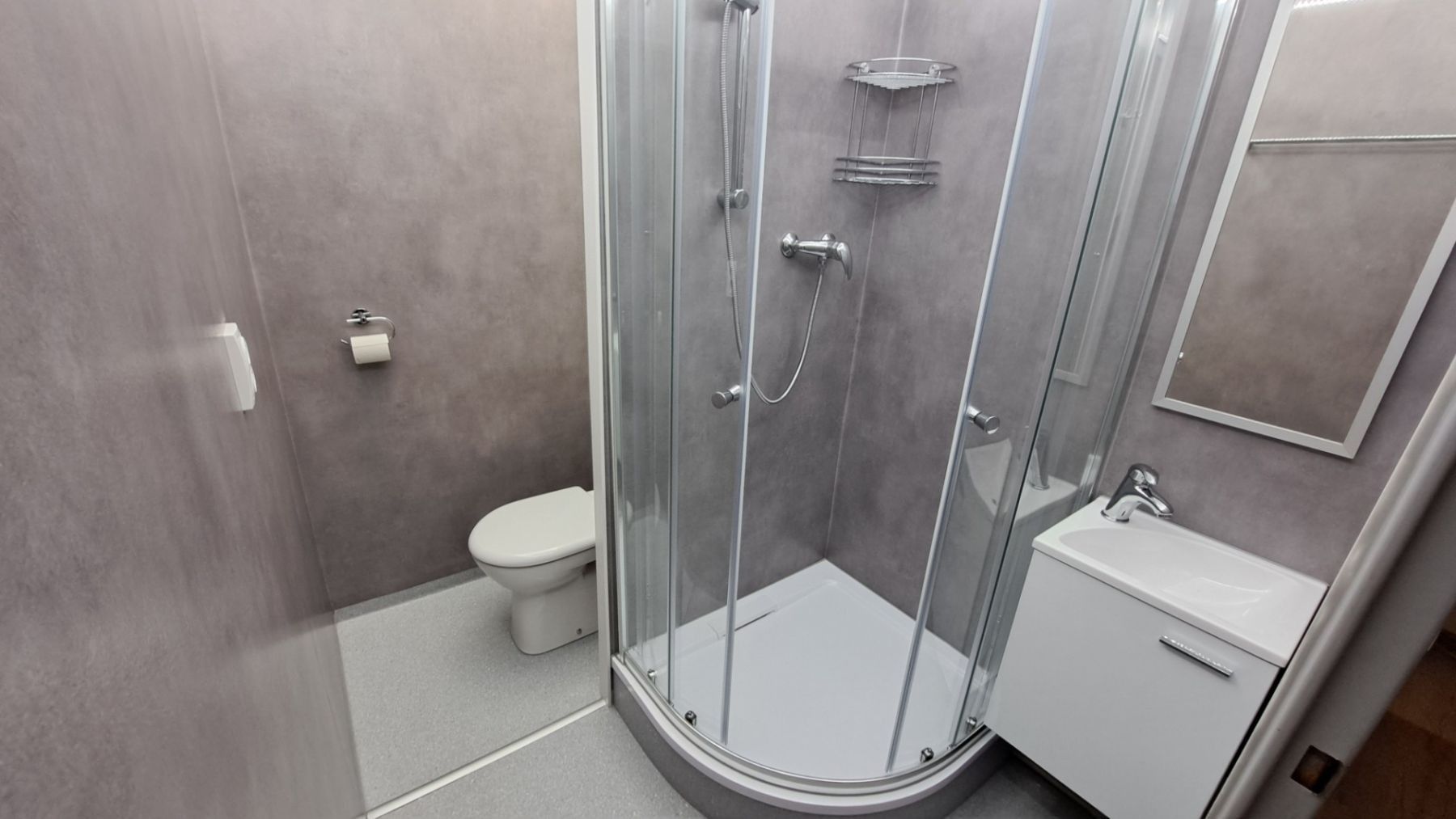Pronájem byt 1+kk - Aninská, Znojmo - Znojmo-Louka, Jihomoravský kraj, 28 m² - 5