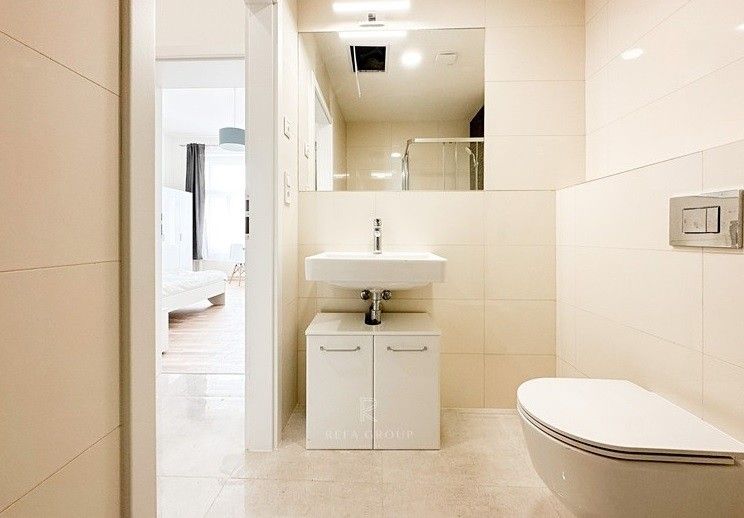 Byt 1+kk · 46 m² · Petrská 1166/33, Praha - 4
