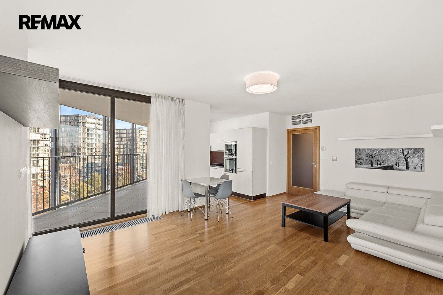 Byt 2+kk · 73 m² · Praha - Žižkov, okres Praha 3, Hlavní město Praha - 1
