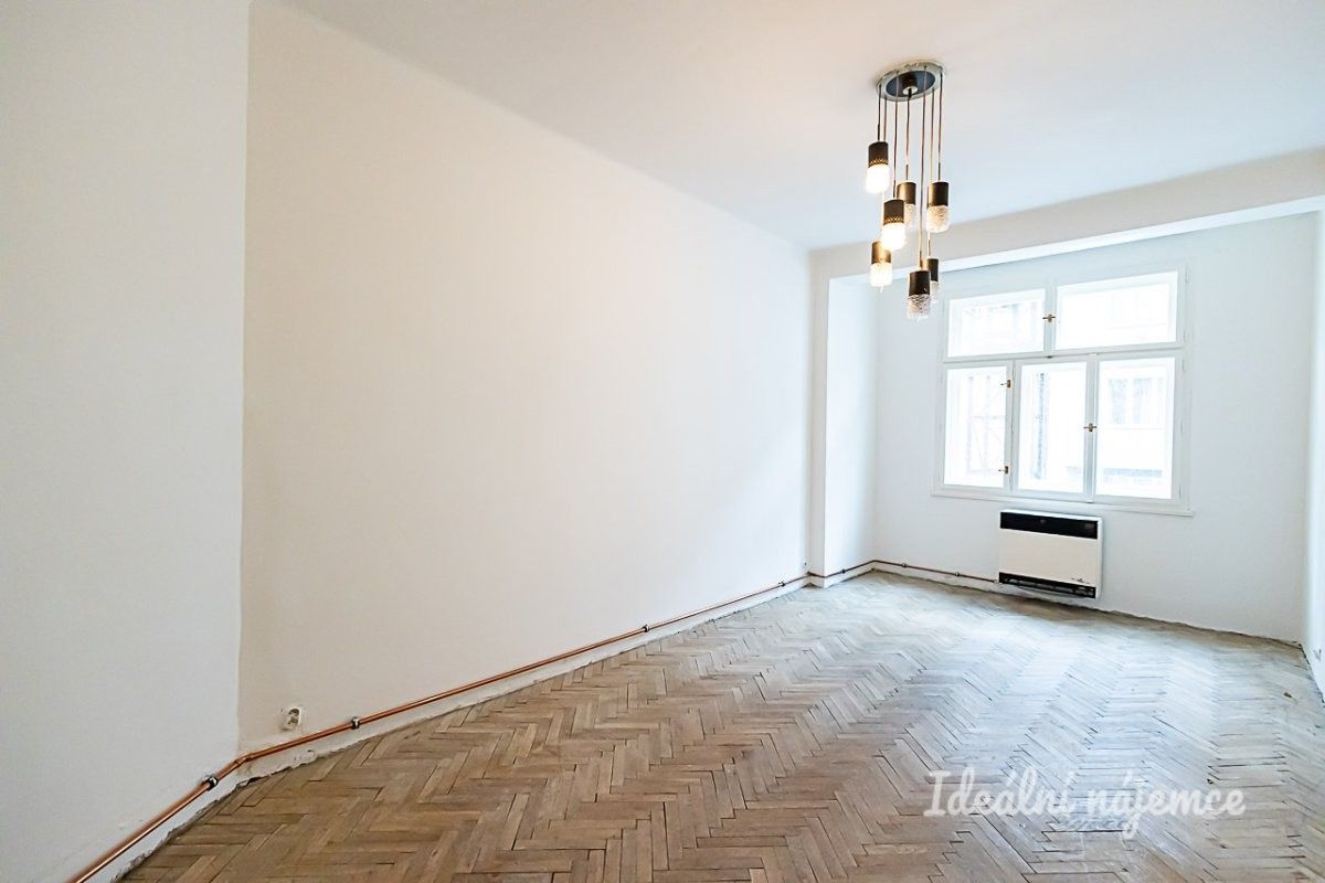 3+1, Žerotínova, Praha, 72 m²