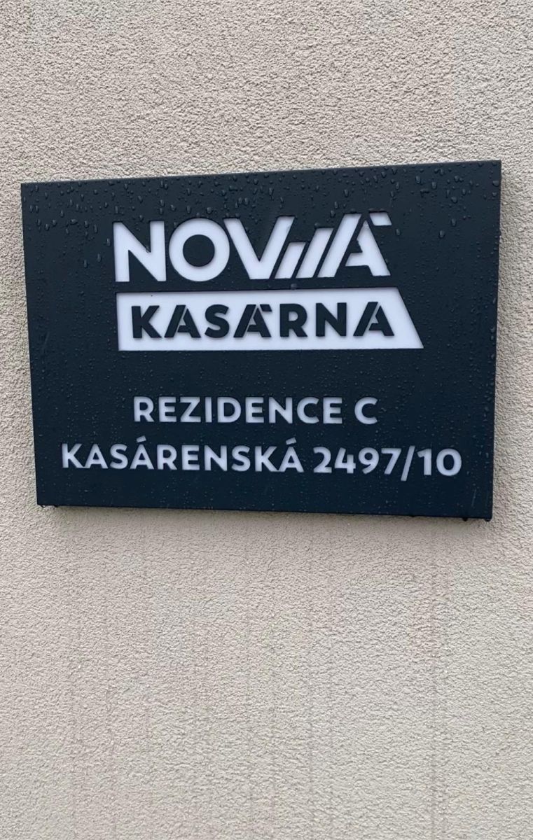 Pronájem byt 2+kk - Kasárenská, Krnov - Krnov-Horní Předměstí, Moravskoslezský kraj, 56 m² - 1