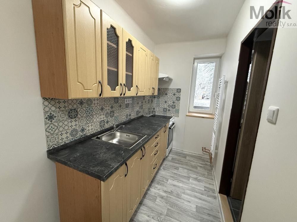 3+1, Pod strání, Meziboří, 56 m²