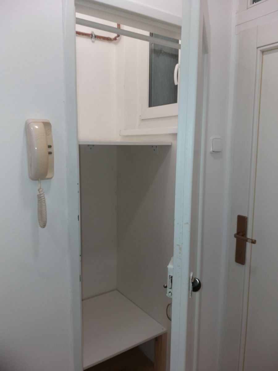 Byt 2+kk · 42 m² · Osadní, Praha - Holešovice - 3