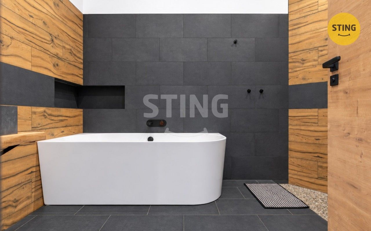 Rodinný dům · 180 m² · Sosnová - 4
