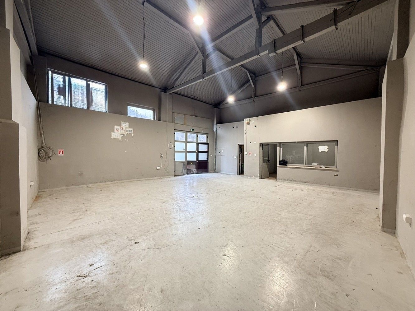 Sklady, Rijeka, Primorsko-goranska županija, Chorvatsko, 174 m² - 1