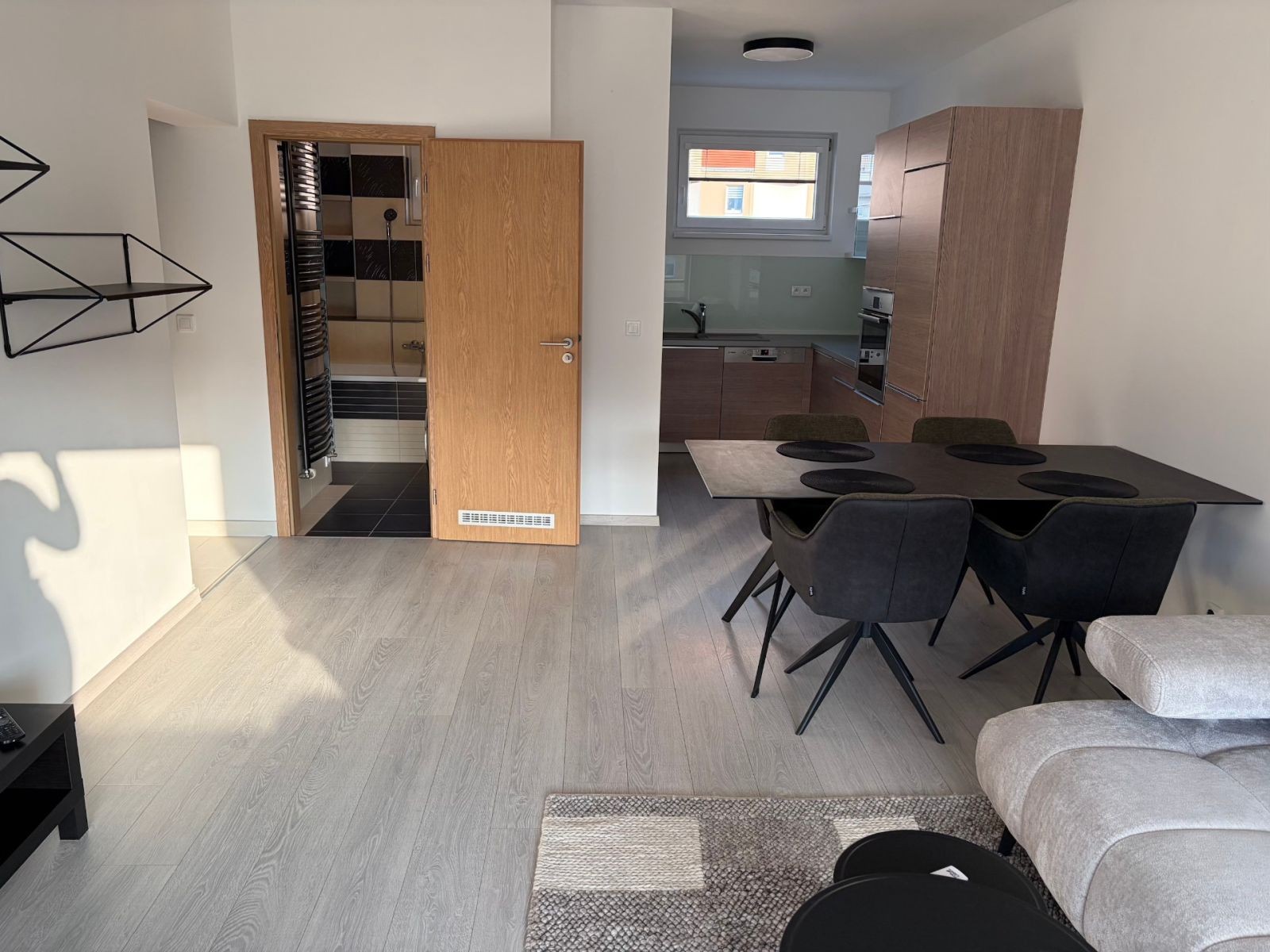 Byt 2+kk · 68 m² · Hornoměcholupská, Praha - Horní Měcholupy - 4