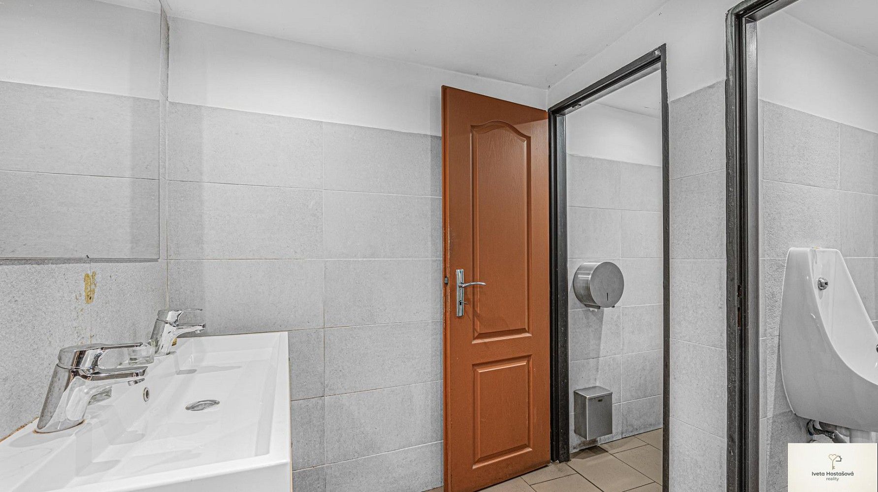 Prodej rodinný dům - Mezi Křižovatkami, Dolní Břežany, okres Praha-západ, 110 m² - 5
