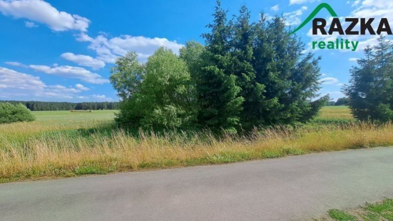 Zahrada · 393 m² · Kumpolec, Tisová - 3
