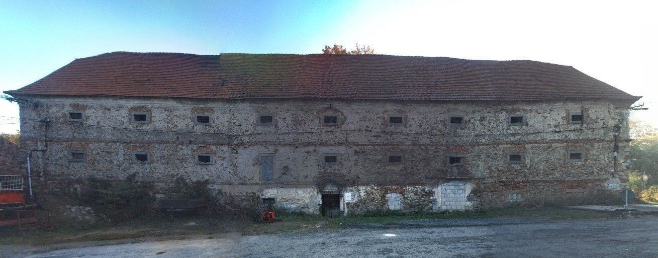 Prodej zemědělský objekt - Červený Hrádek, Bečváry, 580 m²