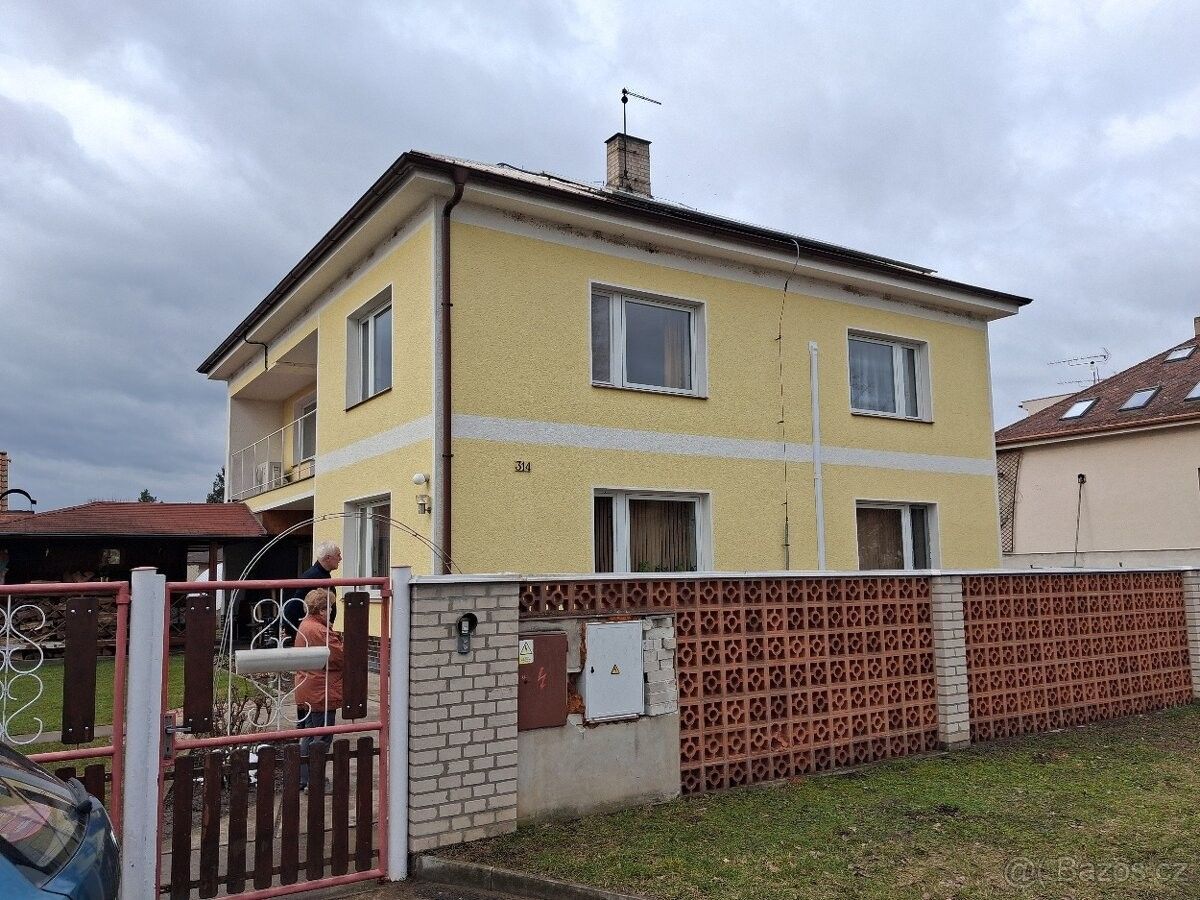 Byty, Poděbrady, 290 01