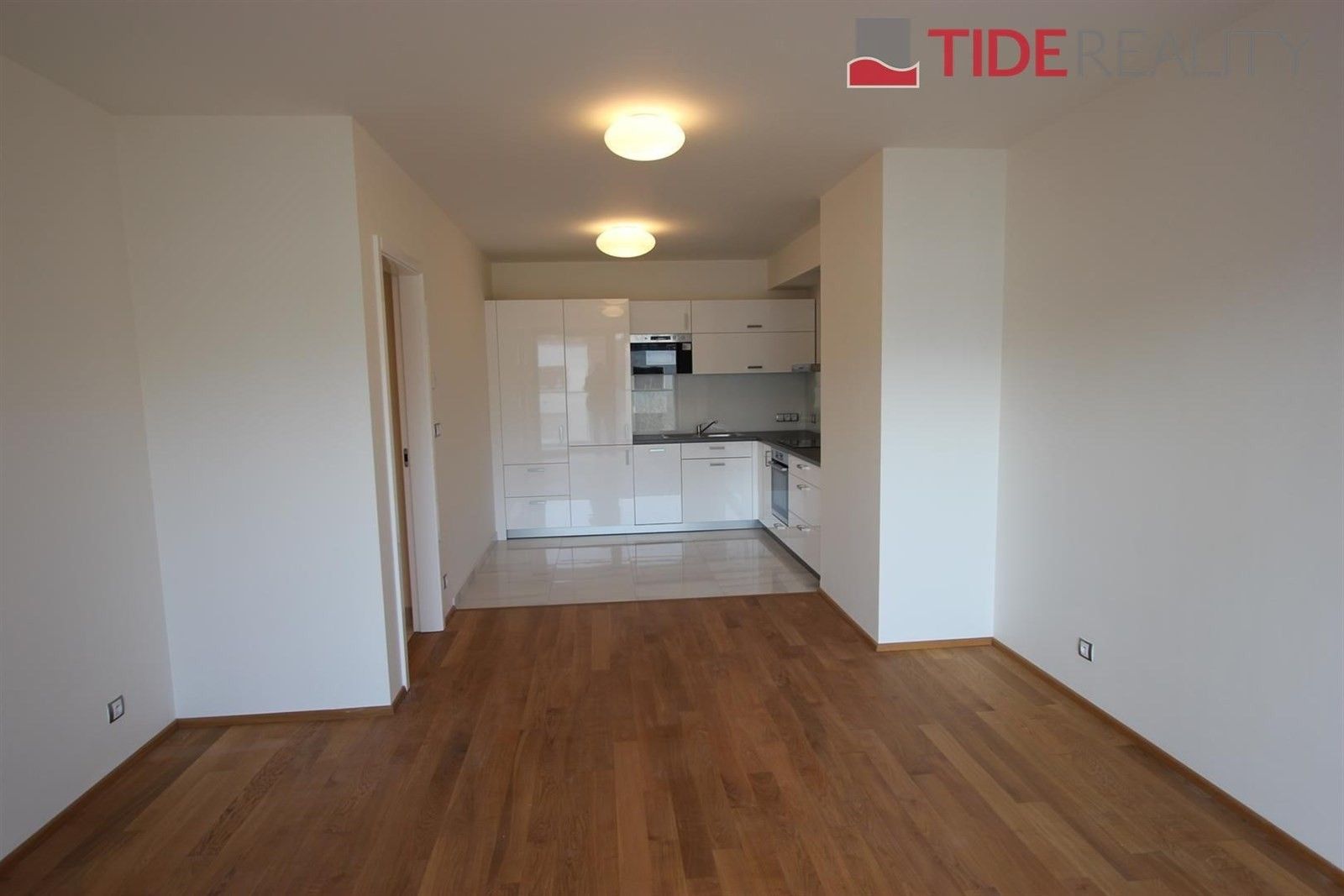 Pronájem byt 2+kk - U Nikolajky, Praha, 61 m²