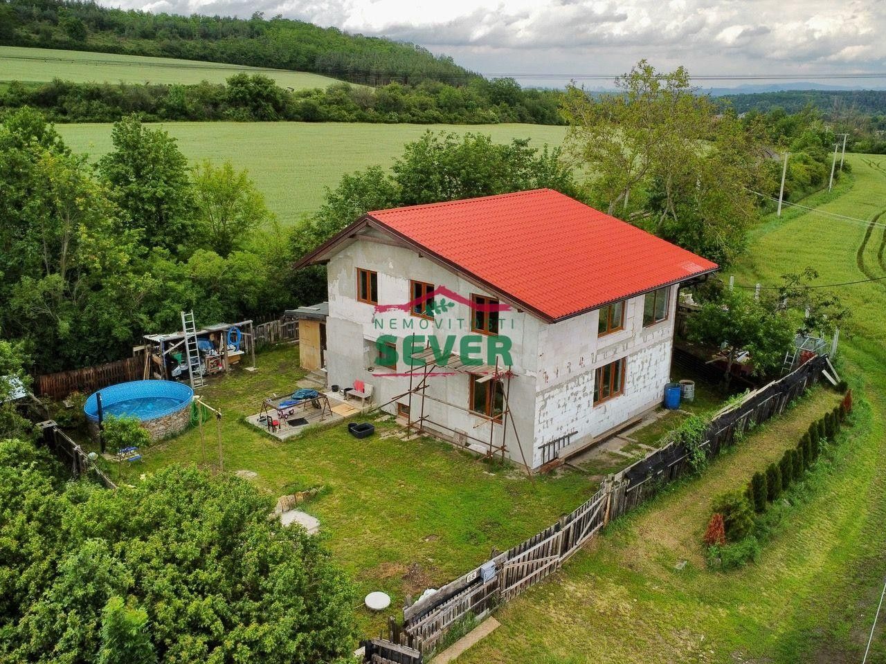 Rodinné domy, Holedeč, 140 m²