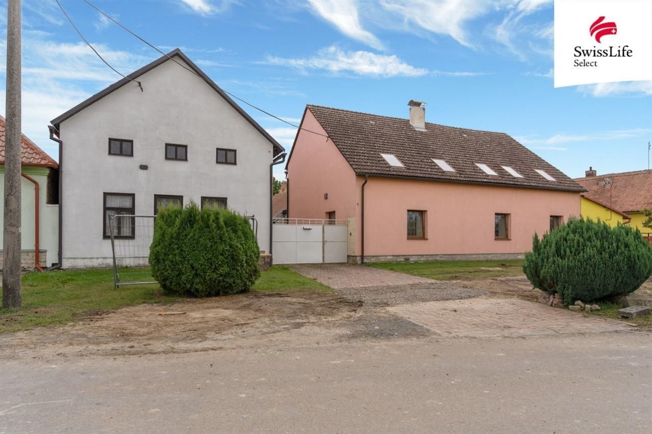 Rodinné domy, Moravany Turov, 550 m²