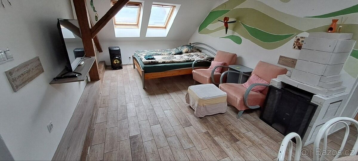 Byty, Hodonín, 695 01