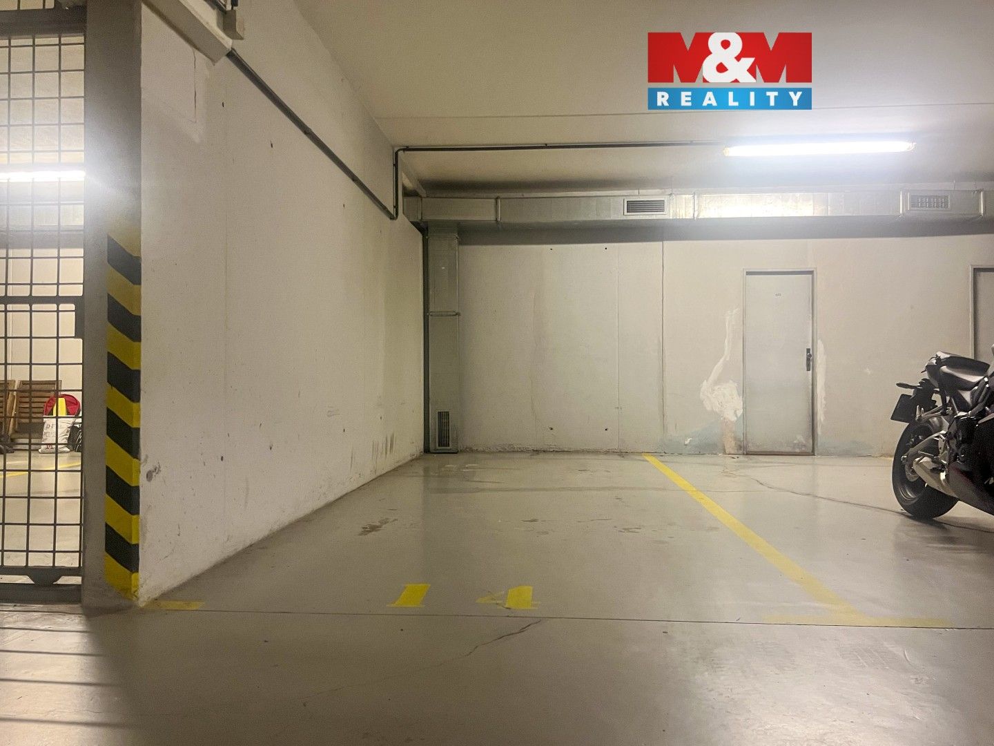 Ostatní, Urešova, Praha, 12 m²