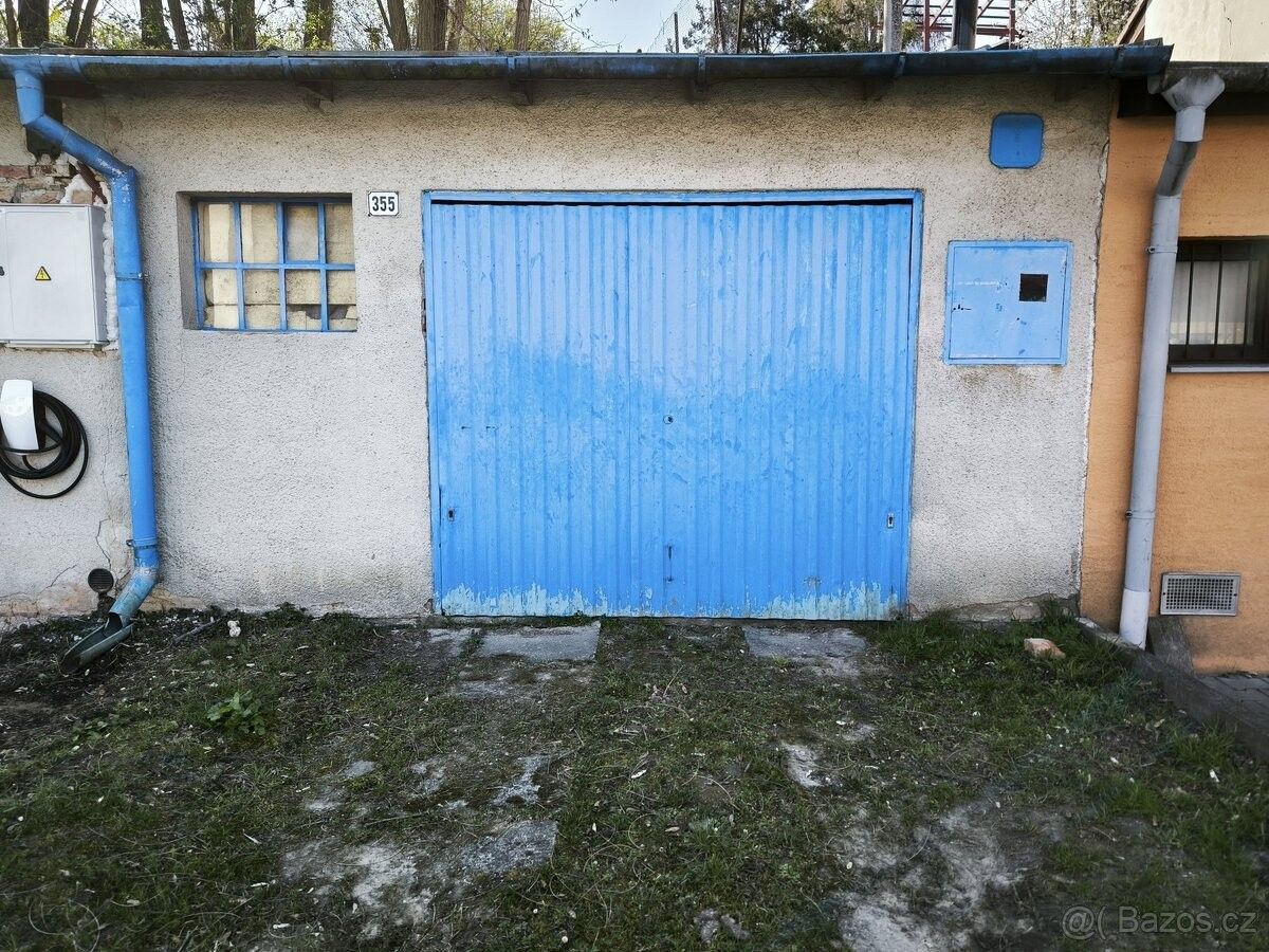 Prodej garáž - Kyjov, 697 01