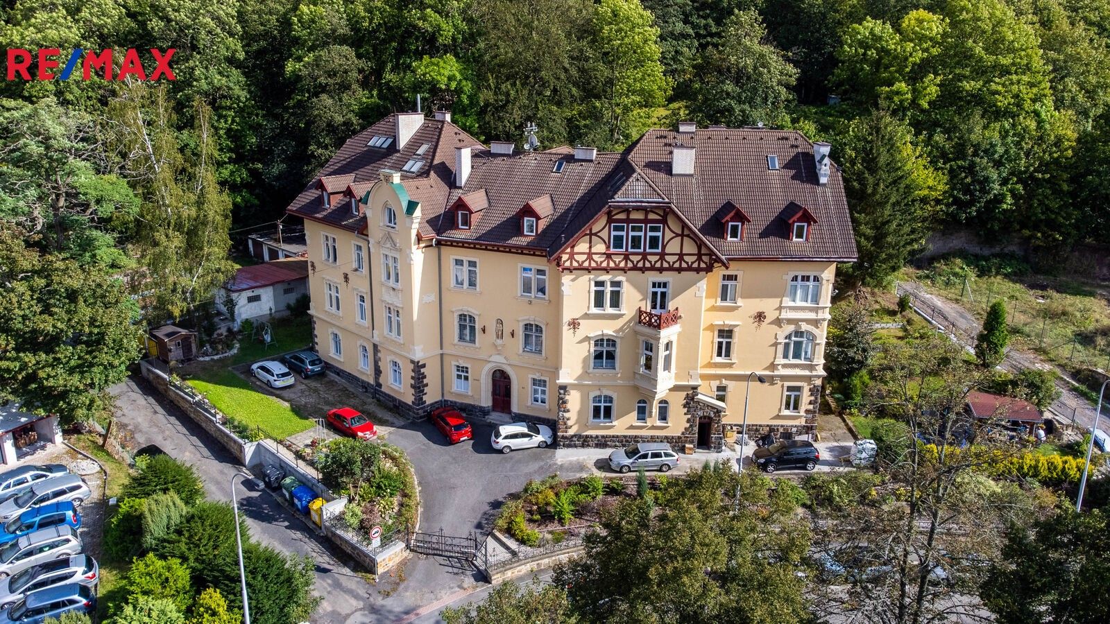 Byty, Na Vyhlídce, Karlovy Vary, 144 m²