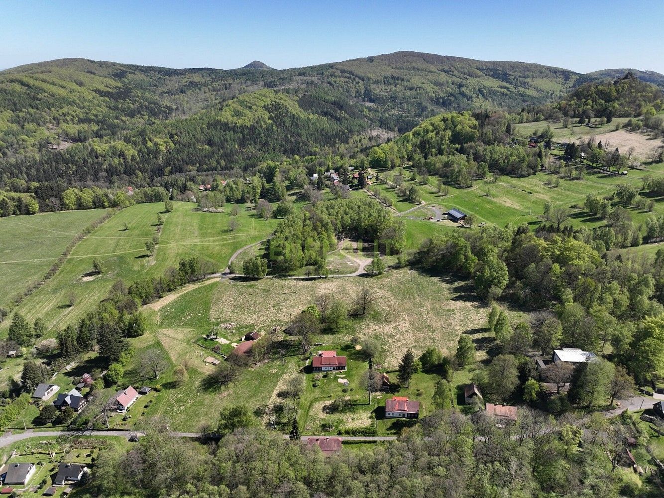 Pozemek pro bydlení, 40 342 m²