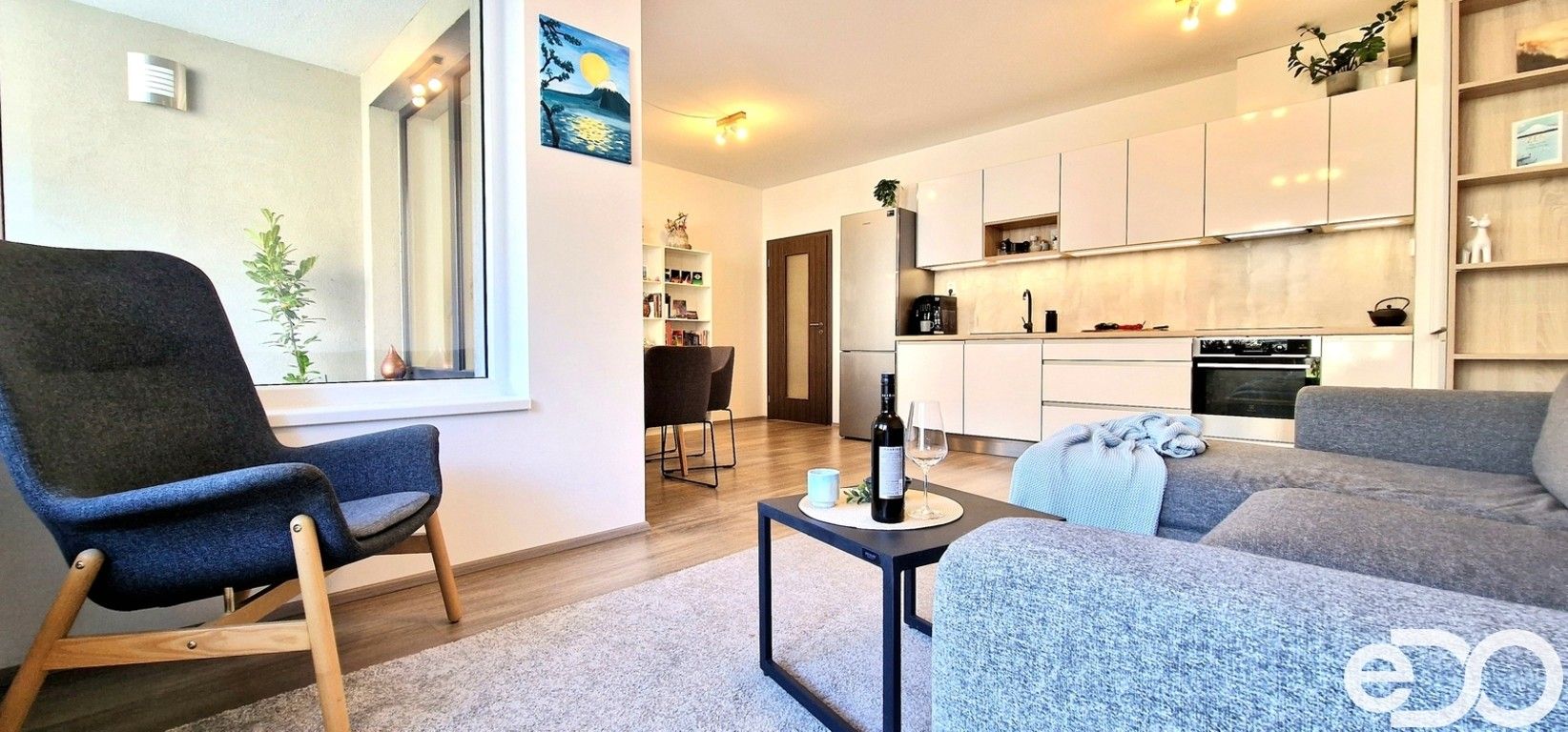 Pronájem byt 2+kk - Medunova, Praha, 59 m²