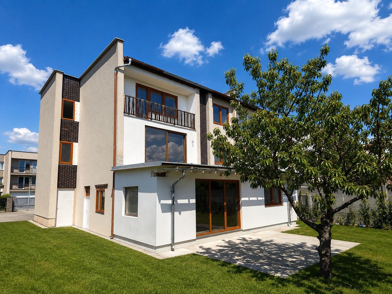 Prodej byt 1+kk - Praha - Újezd nad Lesy, okres Praha 21, Hlavní město Praha, 26 m² - 5