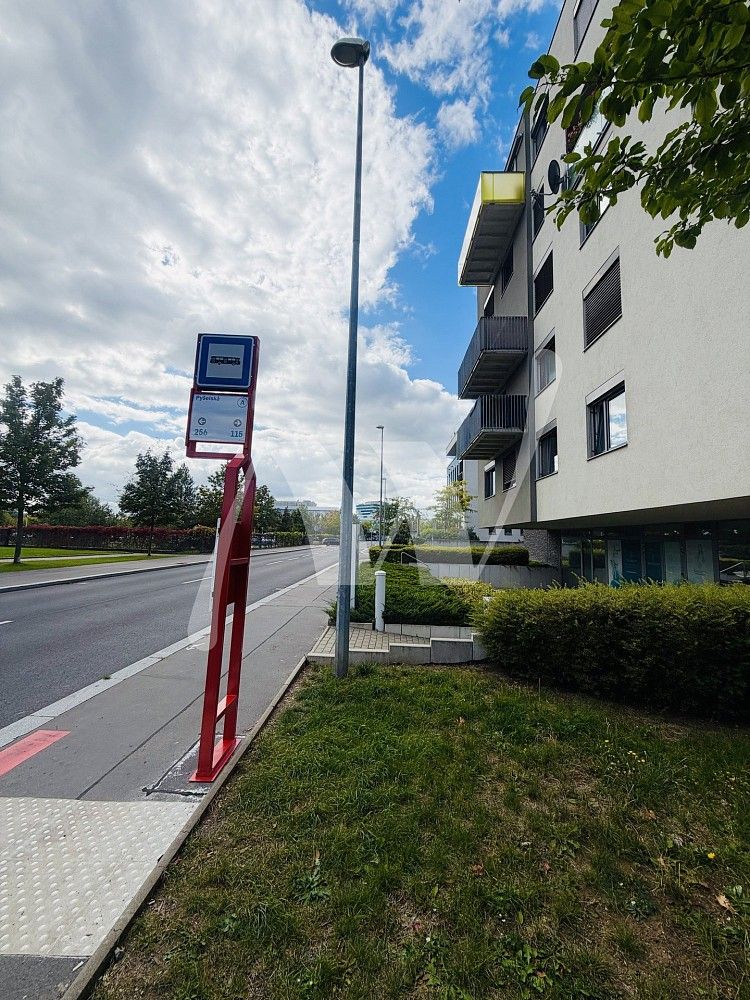 Kancelář · 349 m² · Praha - Chodov, okres Praha 11, Hlavní město Praha - 4