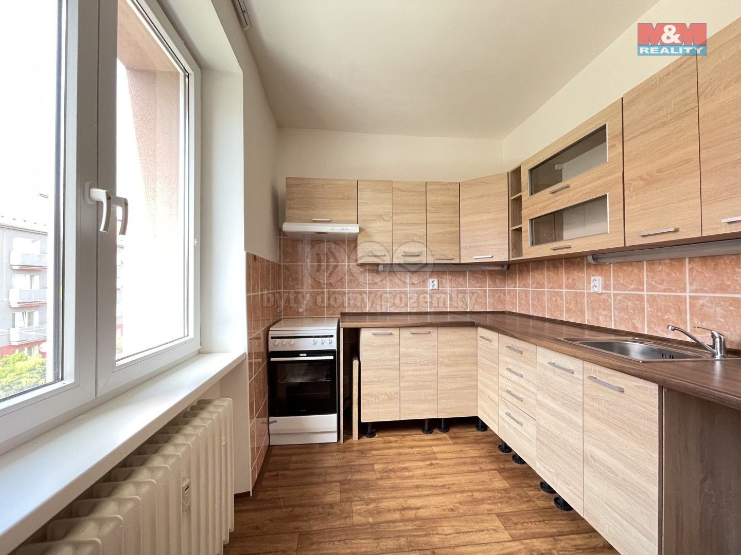 2+1, Ervěnická, Jirkov, 51 m²