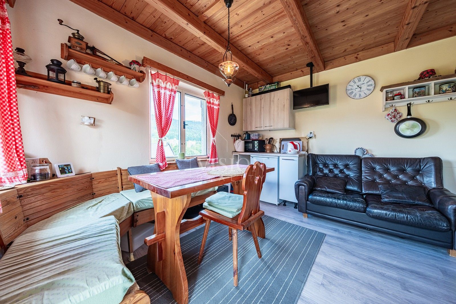 Prodej chata - Loučovice, 28 m²