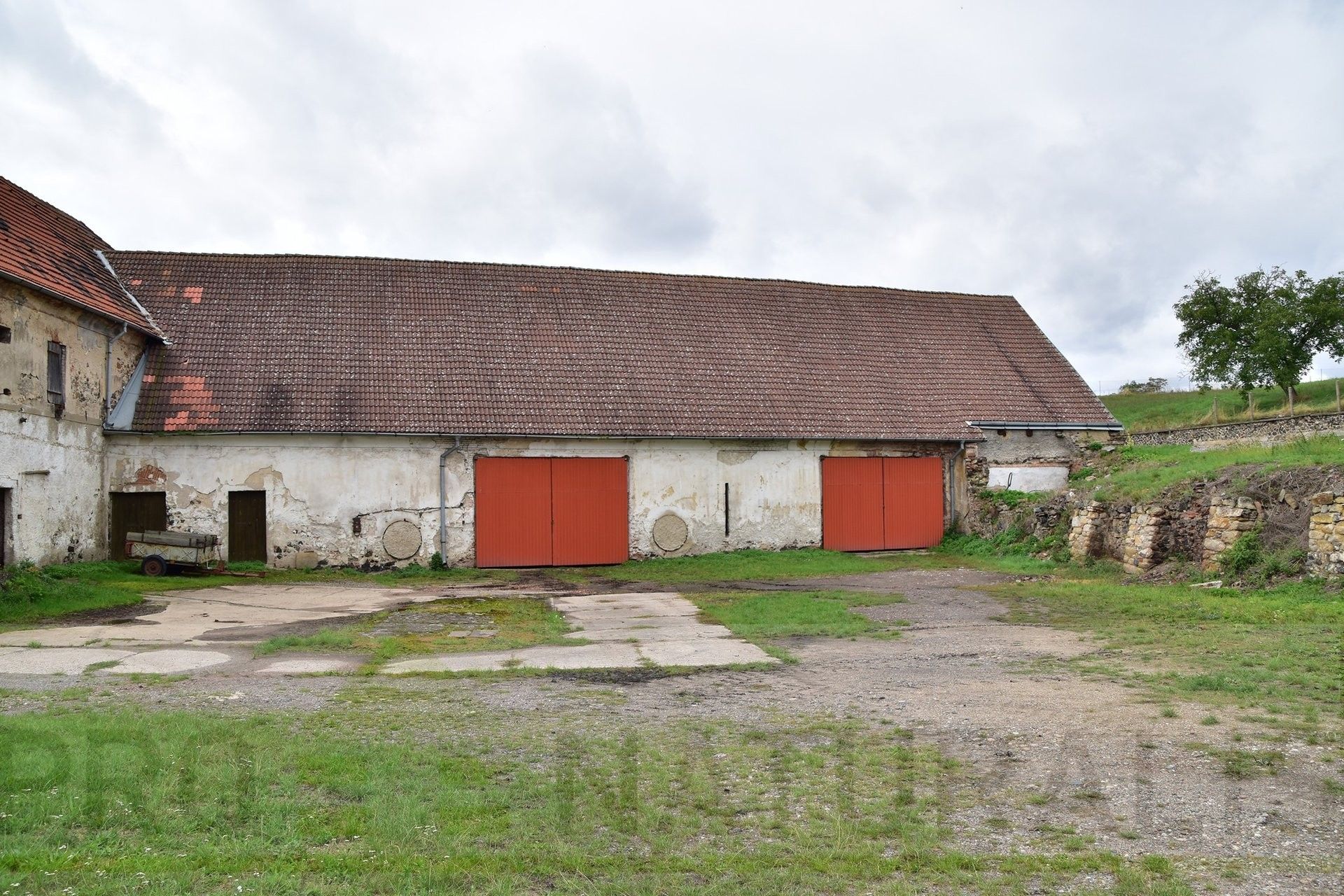 Zemědělská usedlost · 325 m² · Zákolany Trněný Újezd - 3