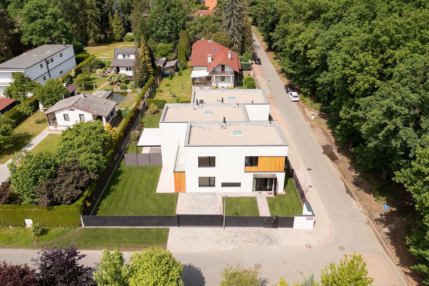 Rodinný dům · 144 m² · Praha - Újezd nad Lesy, okres Praha 21, Hlavní město Praha - 4