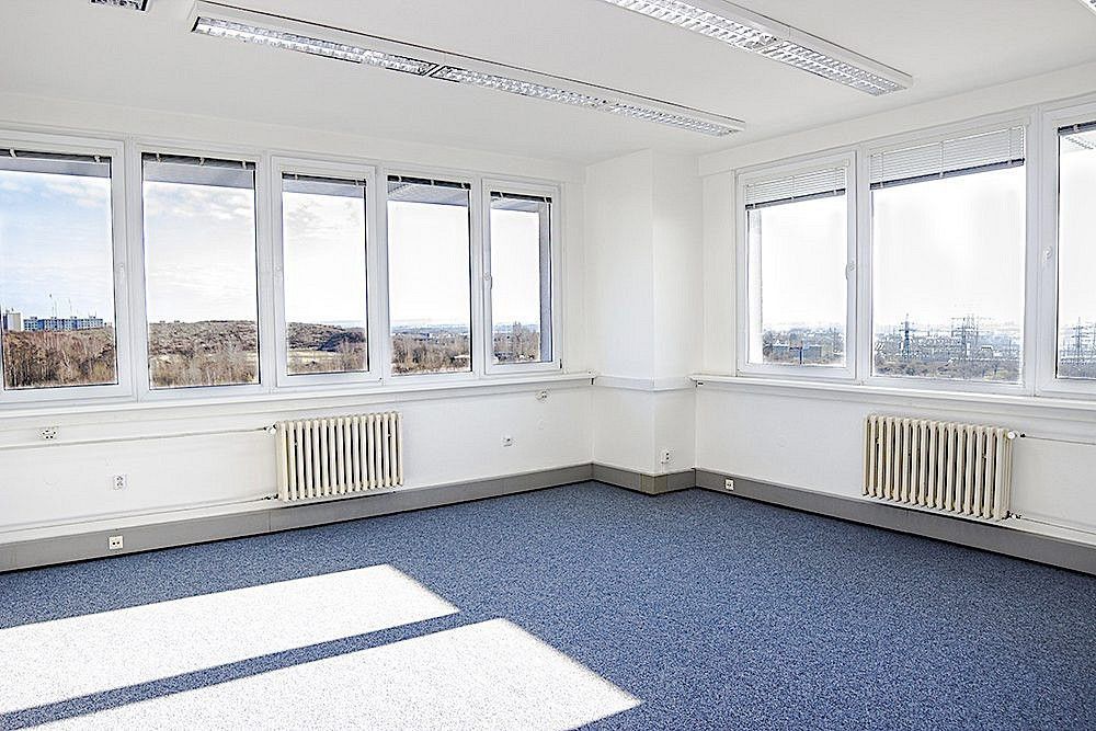 Kancelář · 580 m² · Vestec - 3