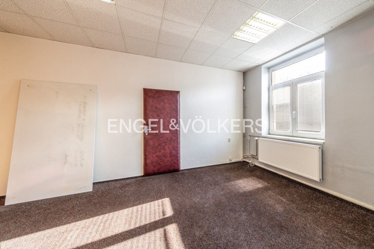Pronájem kancelář - Lobezská 107, Plzeň Lobzy, 49 m² - 5