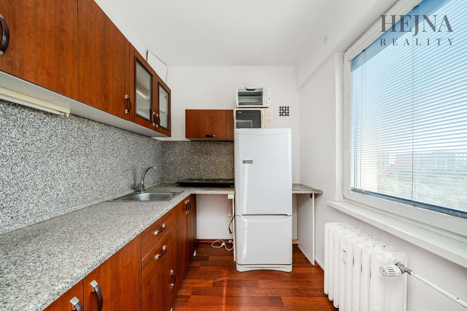 Prodej byt 1+1 - Ostrava - Poruba, okres Ostrava-město, Moravskoslezský kraj, 26 m² - 1