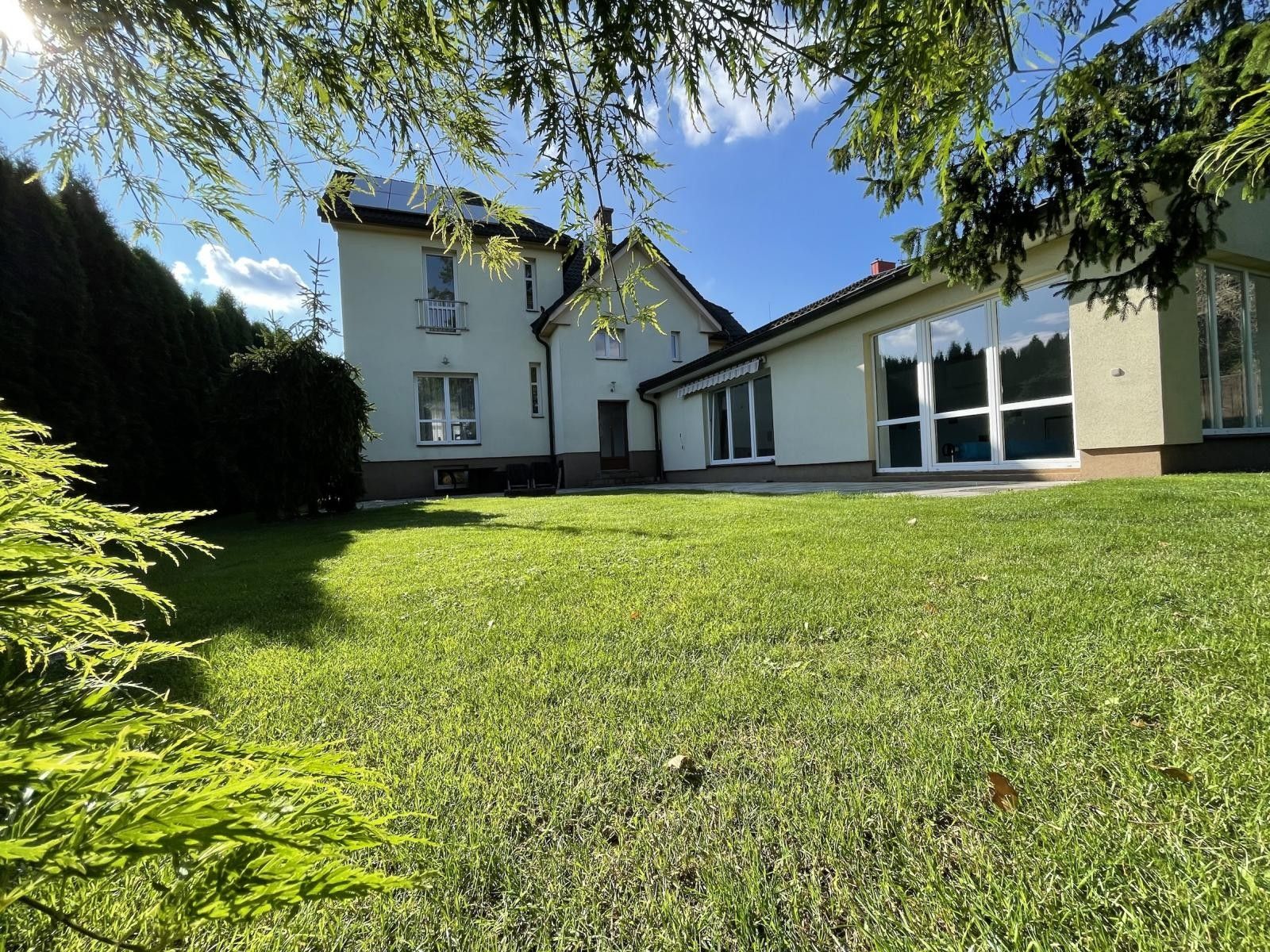 Prodej vila - Jiráskova, Valašské Meziříčí, 300 m²