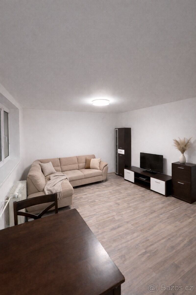 Pronájem byt - Hradec Králové, 500 09