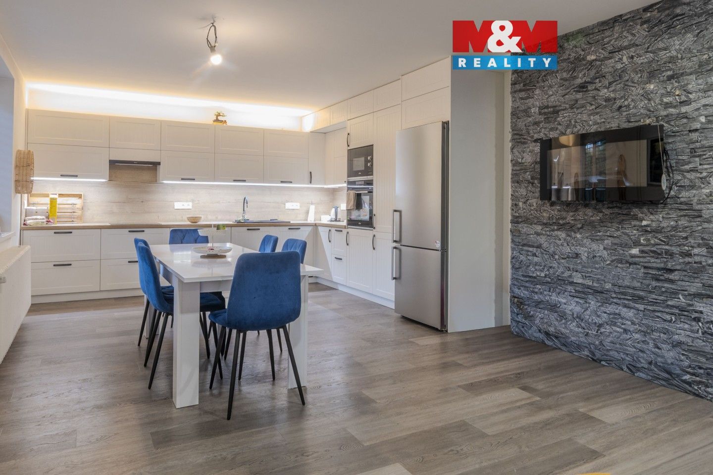 Rodinné domy, Rusava, 240 m²