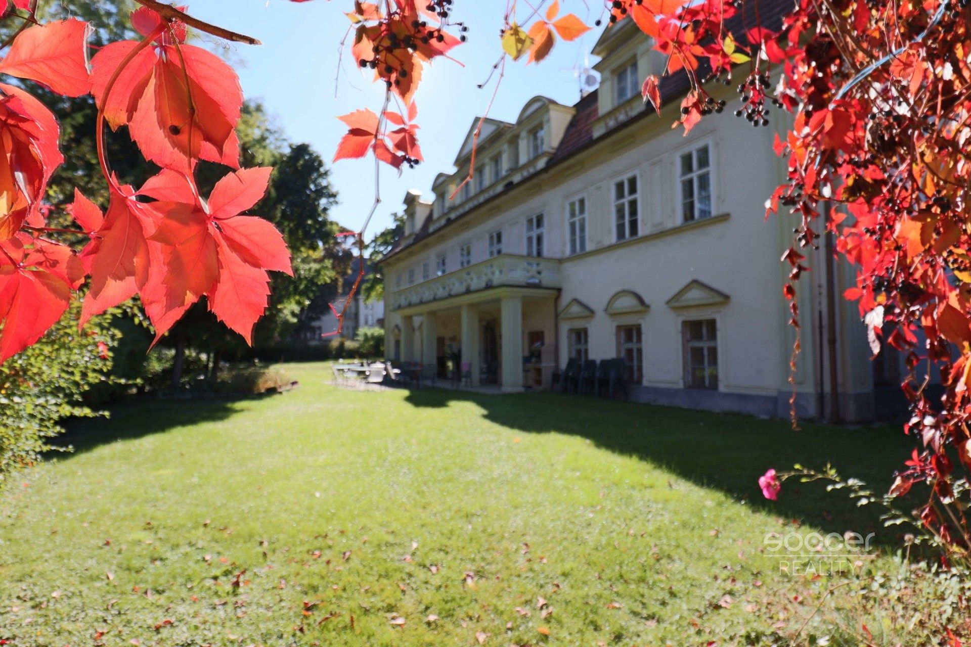 Pronájem kancelář - Na Zátorce, Praha, 70 m²