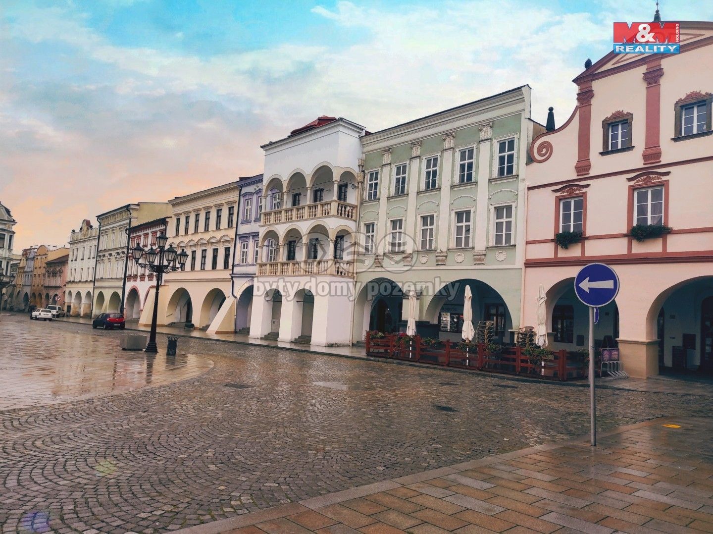 Obchodní prostory, Masarykovo nám., Nový Jičín, 330 m²
