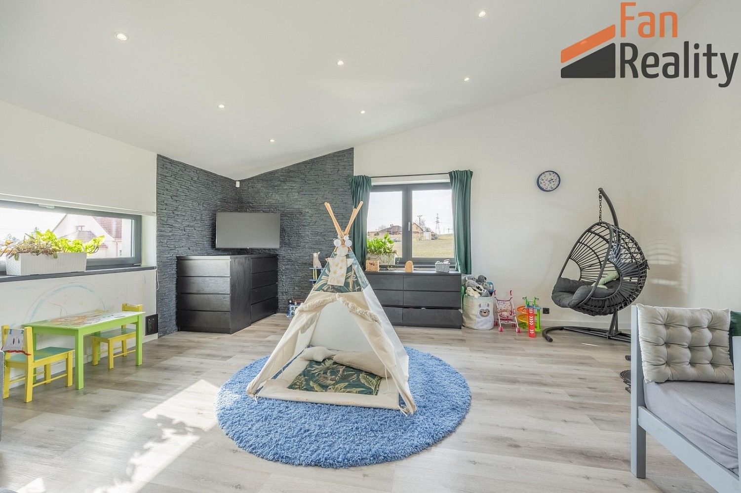 Prodej rodinný dům - Štěchovice - Masečín, okres Praha-západ, Středočeský kraj, 210 m² - 5