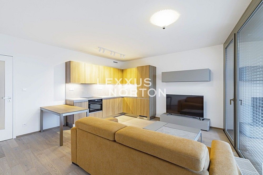 Byt 1+kk · 38 m² · Šiklové, Praha 5 - Smíchov - 3
