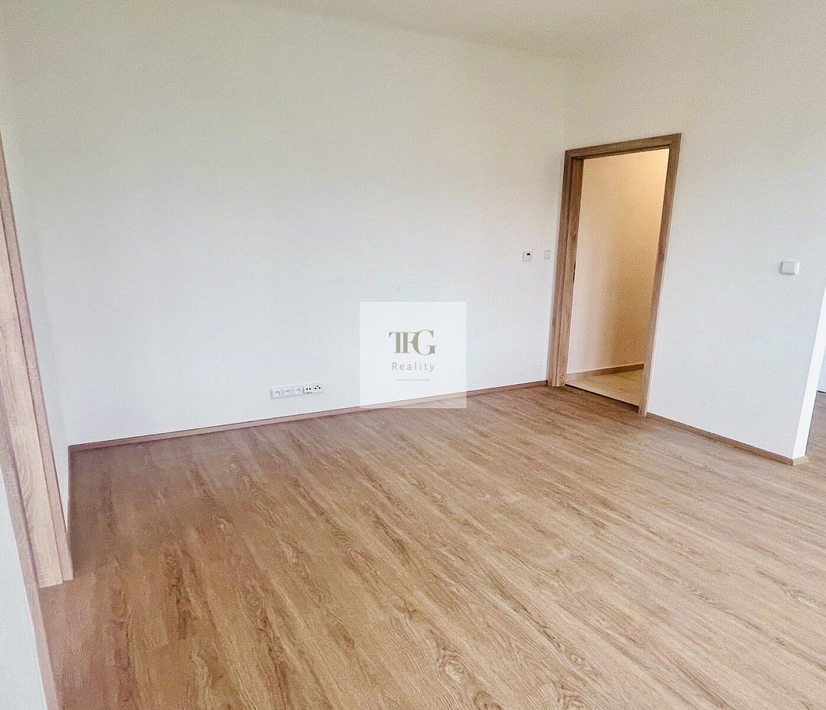 Prodej byt 2+kk - Humpolecká, Praha 4 - Krč, 44 m² - 2