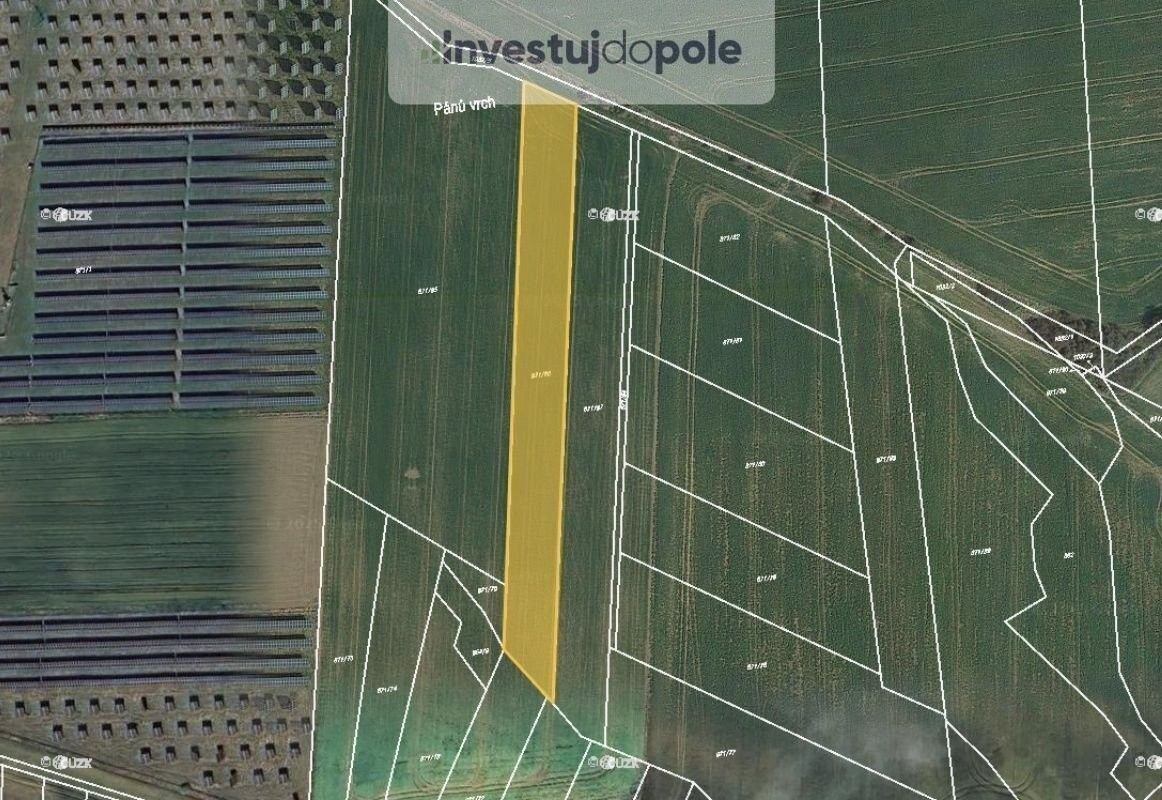 Zemědělské pozemky, Lešany, 2 012 m²