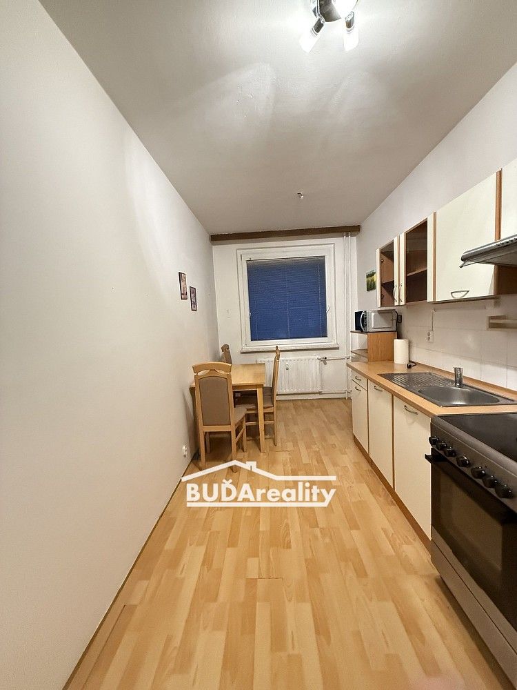 Byt 2+1 · 58 m² · Středová, Zlín - 4