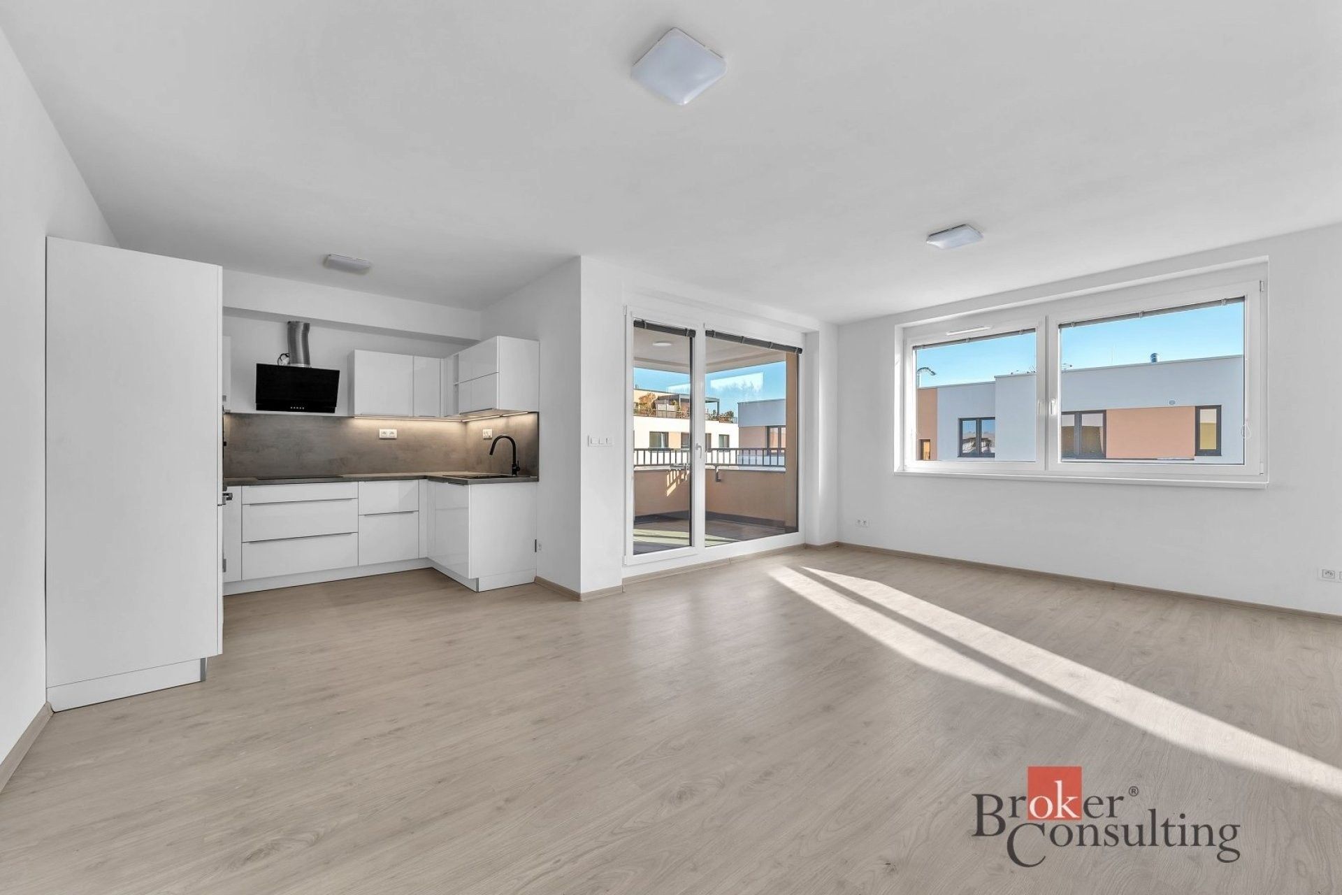 2+kk, Pod Svahem,Hradec Králové, 64 m²