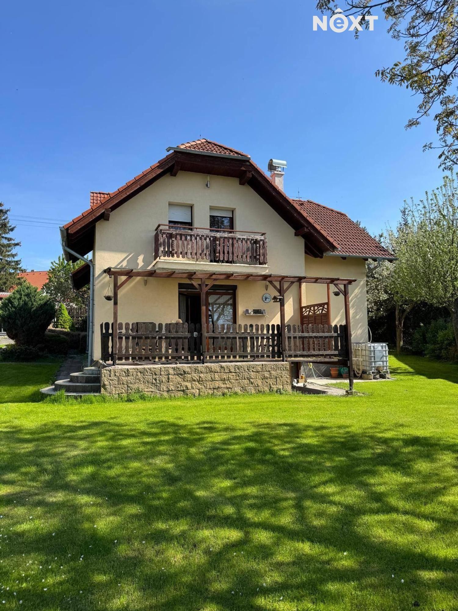 Rodinné domy, Červený Újezd, 195 m²